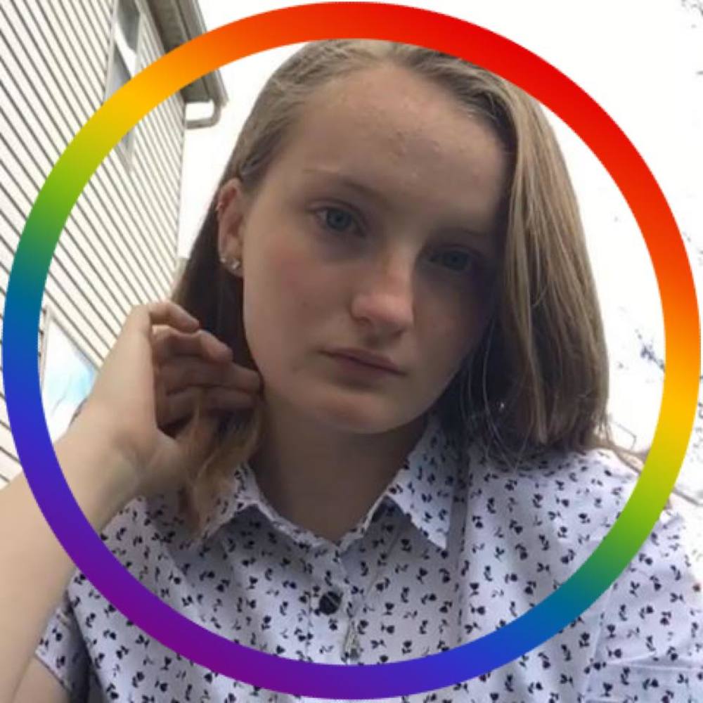 Meet your Posher, Alissa